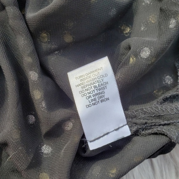 NWT Bobeau Sheer Gold Foil Polka Dots Top M - Picture 5 of 6